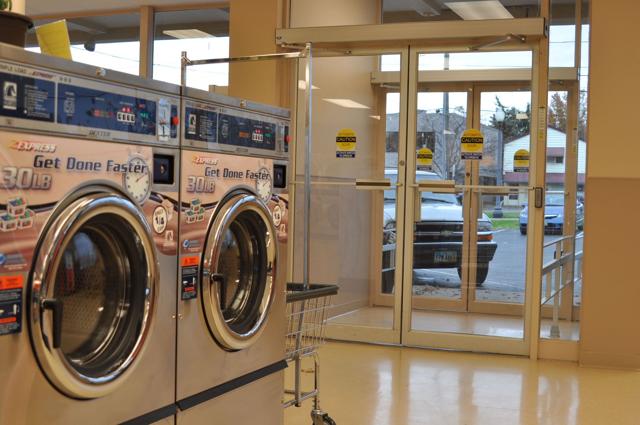 Photo of automatic doors for convenience at a laundromat
